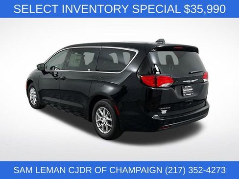 New 2026 Chrysler Voyager LX image 5