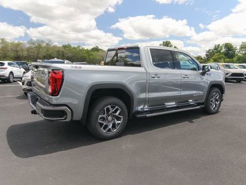 New 2026 GMC Sierra 1500 SLE AWD/4WD image 10