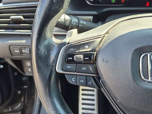 Used 2020 Honda Accord Sport image 18