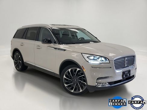 Used 2020 Lincoln Aviator Reserve w/ Equipment Group 202A image 1