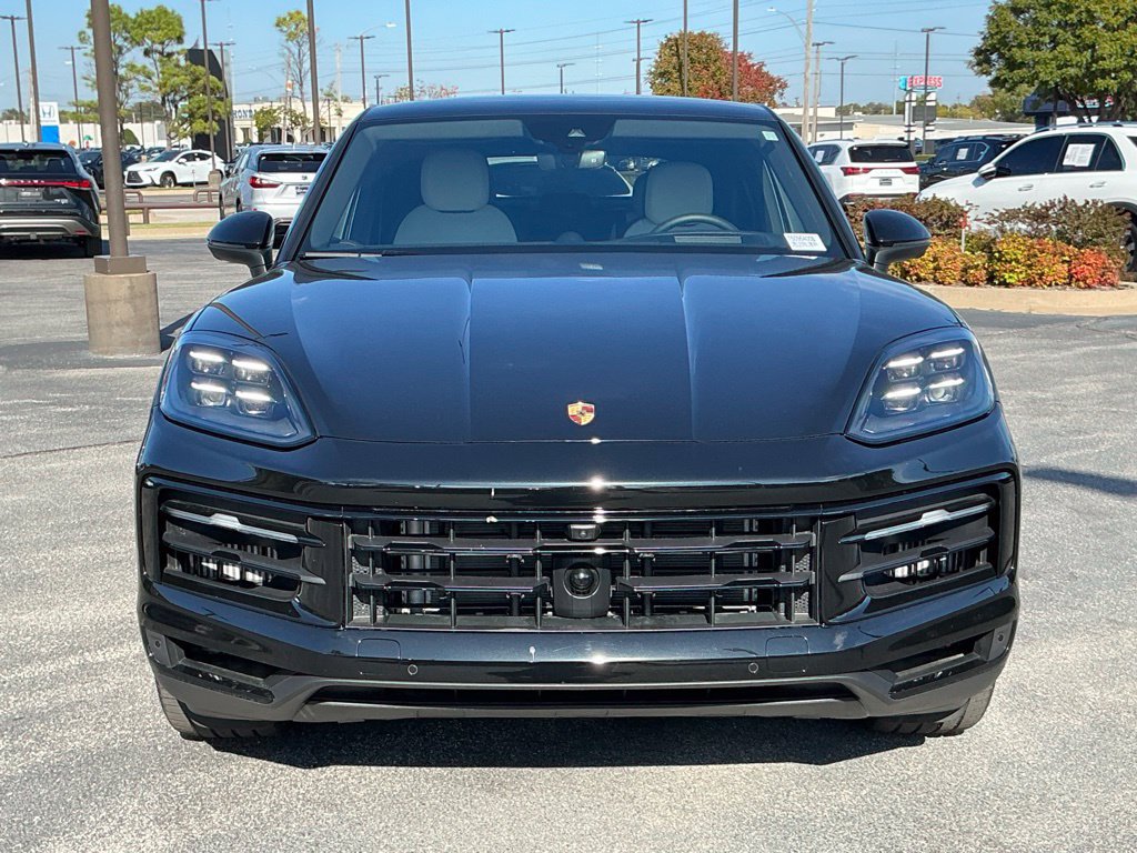 Used 2026 Porsche Cayenne Coupe AWD/4WD image 8