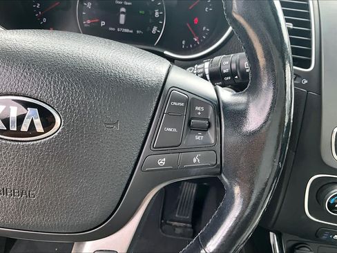 Used 2015 Kia Sorento SX FWD image 24