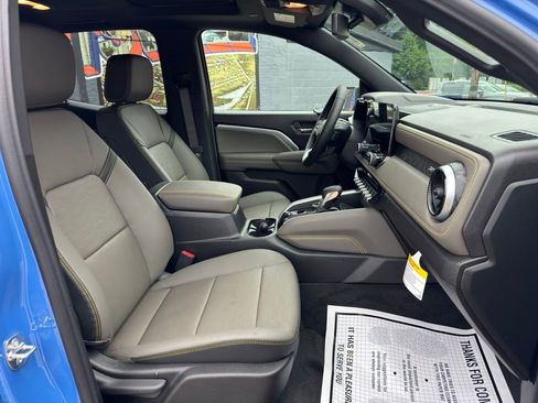 New 2026 Chevrolet Colorado ZR2 w/ Technology Package AWD/4WD image 10