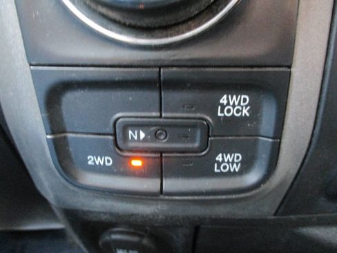 Used 2019 RAM 1500 Express w/ Wheel & Sound Group image 40