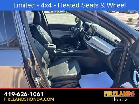 Used 2024 Jeep Compass Limited AWD/4WD image 31