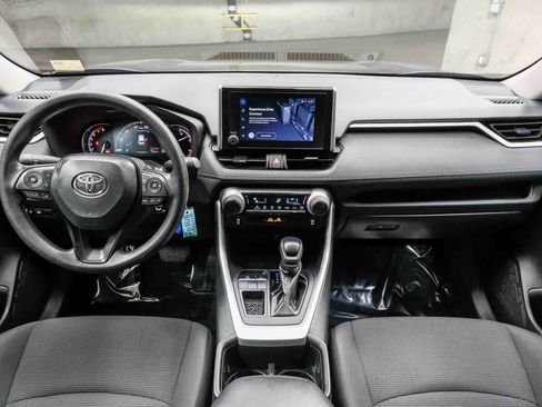 Used 2024 Toyota RAV4 LE FWD image 21