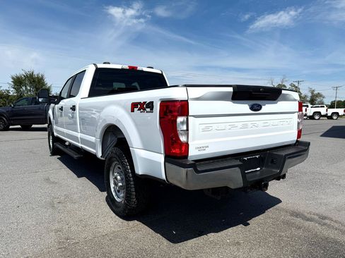 Used 2022 Ford F250 XL w/ Power Equipment Group image 4