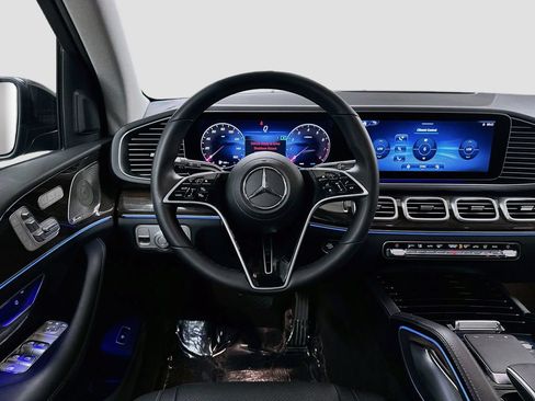 Certified 2026 Mercedes-Benz GLE 450 4MATIC image 23