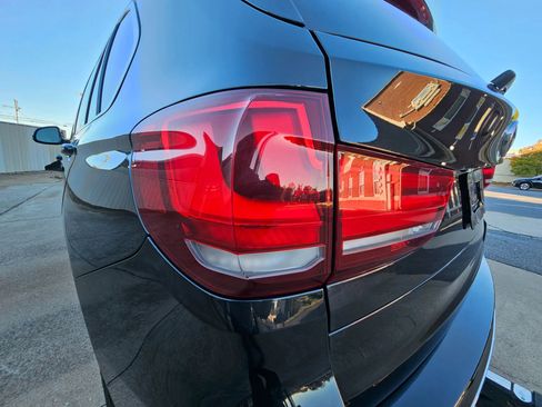 Used 2015 BMW X5 xDrive35i image 11