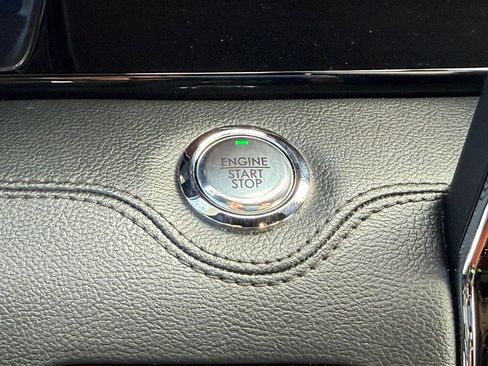 Certified 2023 Lincoln Navigator Reserve image 21