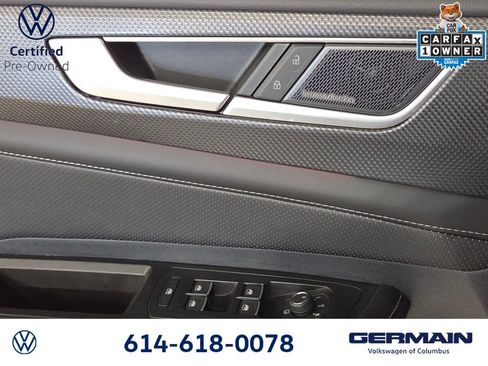 Certified 2025 Volkswagen Atlas Cross Sport SEL Premium R-Line AWD/4WD image 25
