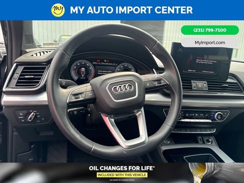 Used 2023 Audi Q5 2.0T Premium Plus w/ Premium Plus Package AWD/4WD image 9