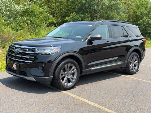 Certified 2025 Ford Explorer Active w/ Active Comfort Package AWD/4WD image 29