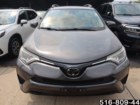 Used 2018 Toyota RAV4 LE w/ All Weather Liner Package AWD/4WD image 4