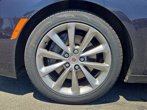 Used 2013 Cadillac XTS Premium AWD/4WD image 9