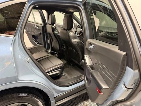 Used 2024 Ford Escape ST-Line w/ Tech Pack #1 AWD/4WD image 25
