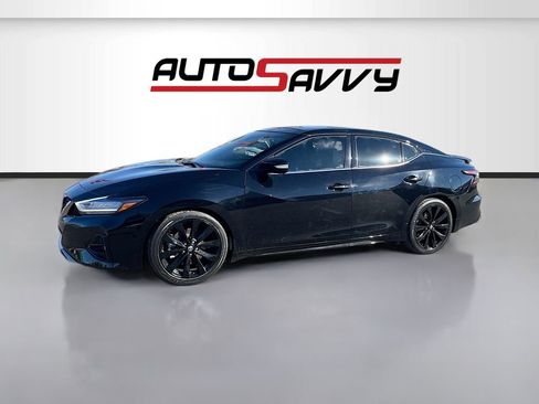Used 2021 Nissan Maxima SR w/ Sport Mat Group FWD image 3