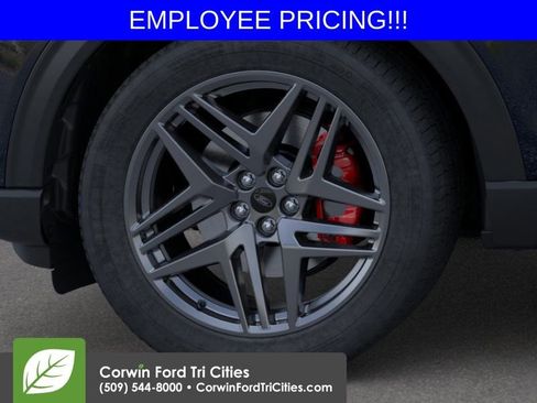 New 2026 Ford Explorer ST-Line w/ ST-Line Street Pack AWD/4WD image 16