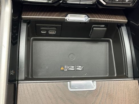 Certified 2021 GMC Yukon Denali w/ Denali Ultimate Package image 30