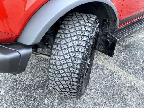 Used 2023 Ford Bronco Wildtrak image 23