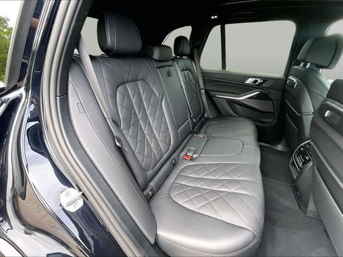 Used 2026 BMW X5 sDrive40i w/ M Sport Package RWD image 19