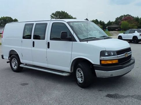 Certified 2025 Chevrolet Express 2500 w/ Driver Convenience Package RWD image 2