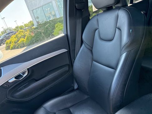 Certified 2023 Volvo XC90 B5 Core w/ Protection Package Premier AWD/4WD image 25