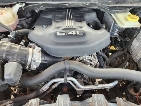 Used 2022 Jeep Grand Wagoneer Series III AWD/4WD image 32
