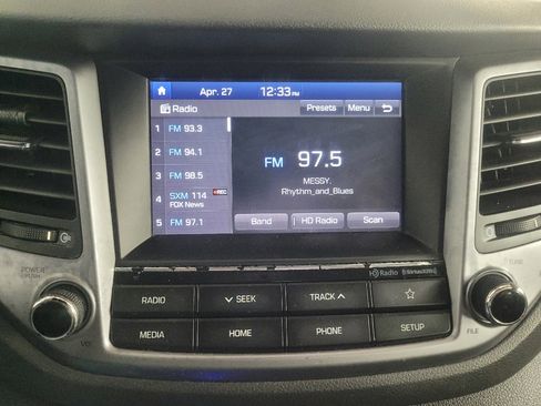 Used 2018 Hyundai Tucson Value w/ Cargo Package FWD image 25