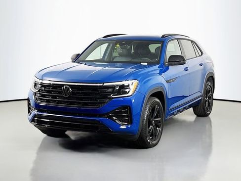 New 2026 Volkswagen Atlas Cross Sport SEL R-Line image 3