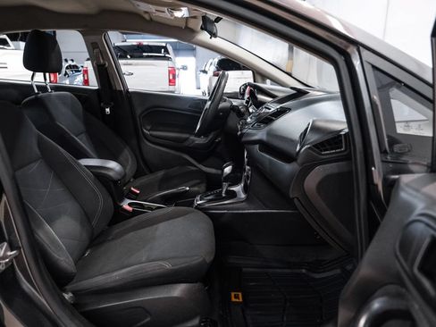 Used 2019 Ford Fiesta SE FWD image 30