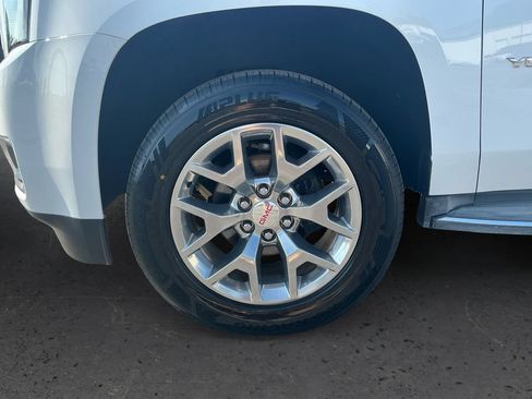 Used 2015 GMC Yukon SLT w/ Open Road Package RWD image 13