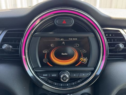 Used 2018 MINI Cooper 2-Door Hardtop FWD image 10
