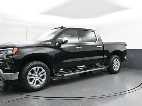 Used 2026 Chevrolet Silverado 1500 LTZ w/ LTZ Premium Package AWD/4WD image 3