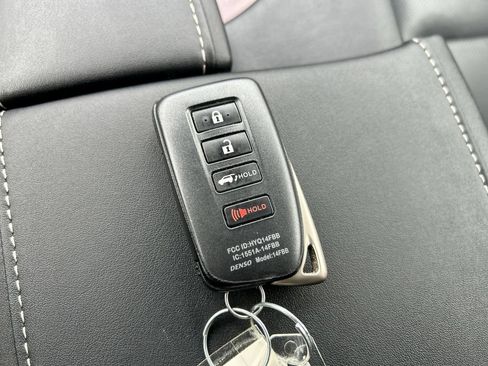 Used 2019 Lexus RX 350L FWD image 37