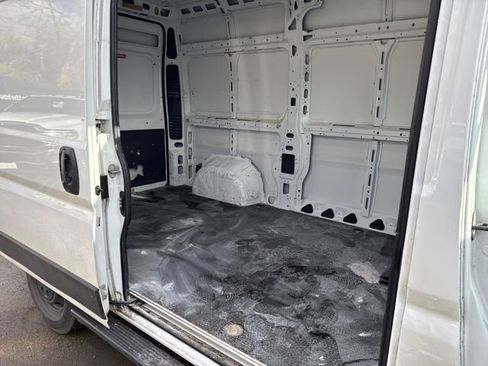 Used 2021 RAM ProMaster 2500 w/ Convenience Group FWD image 38