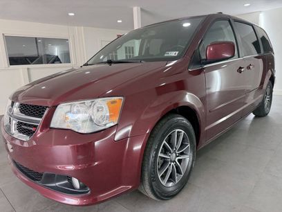 Used 2017 Dodge Grand Caravan SXT