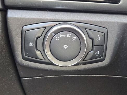 Used 2013 Ford Fusion SE image 23