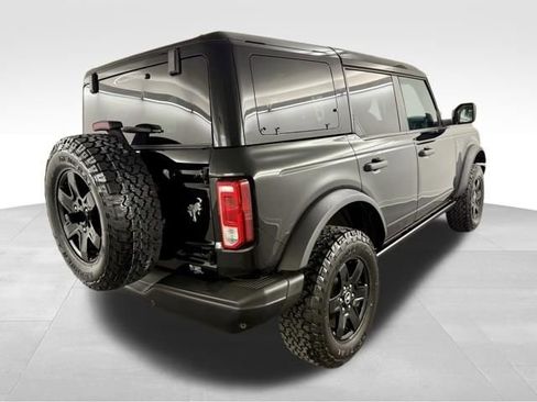 Used 2024 Ford Bronco Black Diamond image 9