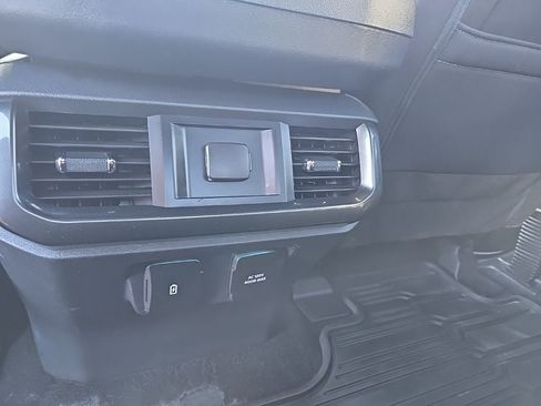 Used 2022 Ford F150 XLT w/ Equipment Group 302A High AWD/4WD image 28