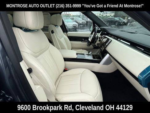 New 2026 Land Rover Range Rover SE image 18