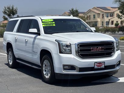 Used 2017 GMC Yukon XL SLT