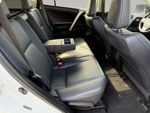 Used 2013 Toyota RAV4 Limited FWD image 30