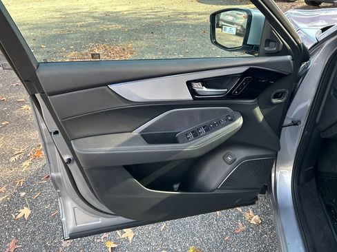New 2026 Acura MDX SH-AWD image 12