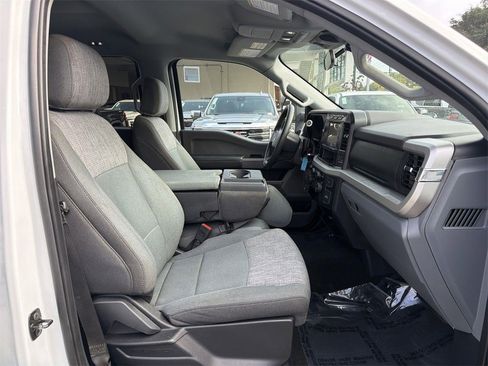Used 2024 Ford F250 XLT image 29