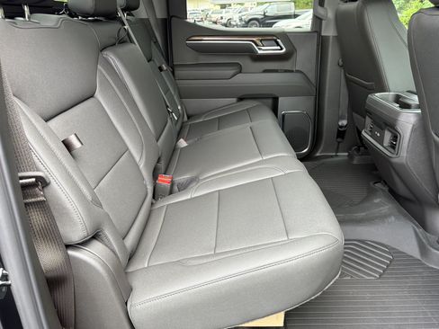 New 2026 Chevrolet Silverado 1500 LT Trail Boss w/ LT Trail Boss Premium Package AWD/4WD image 15
