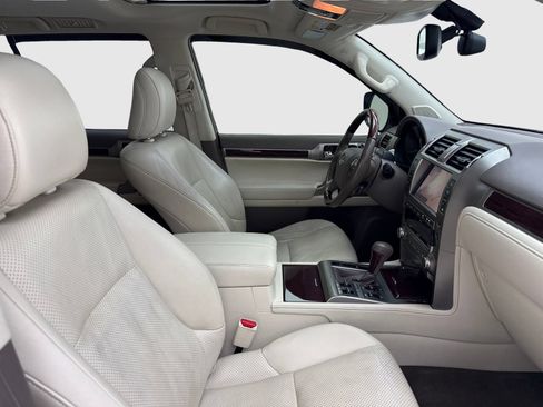 Used 2015 Lexus GX 460 Luxury AWD/4WD image 44