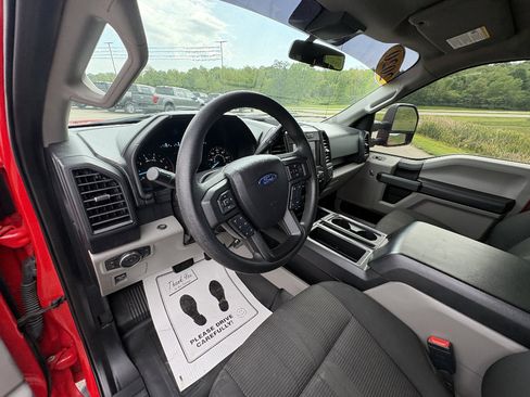 Used 2020 Ford F150 XL w/ Equipment Group 101A Mid AWD/4WD image 30