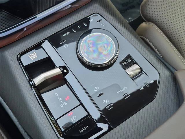 Certified 2025 BMW X3 xDrive30i AWD/4WD image 12