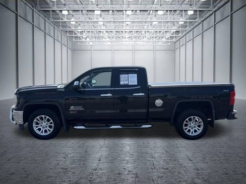 Used 2017 GMC Sierra 1500 SLE w/ Suspension Package, Off-Road AWD/4WD image 2